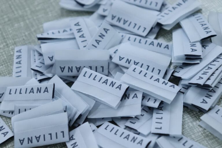 woven label