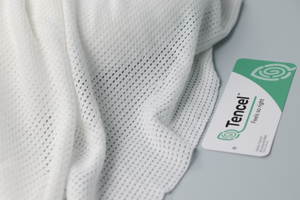 Mes-tio Shield™ mesh