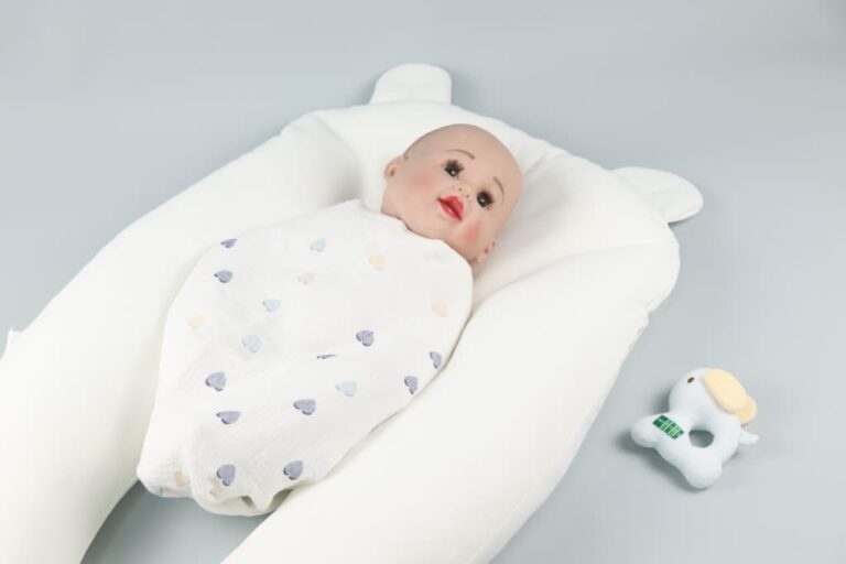 Anti Startle Baby Nest Pillow