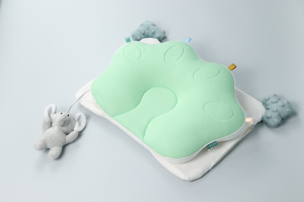 Adjustable Newborn Head Shaping Pillow