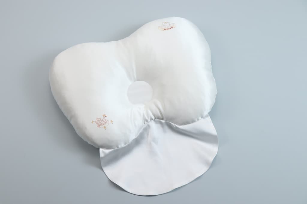 Mulberry Silk Newborn Head Shaping Pillow