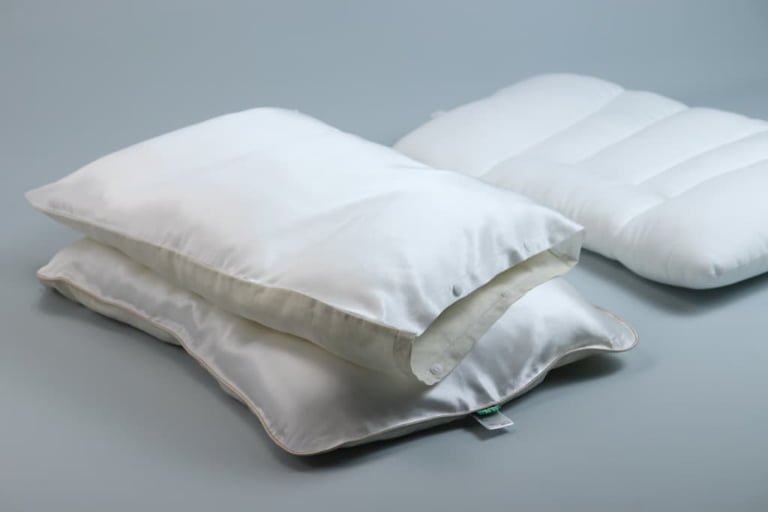 Age-Specific Zoned Kids Cervical Support Pillow