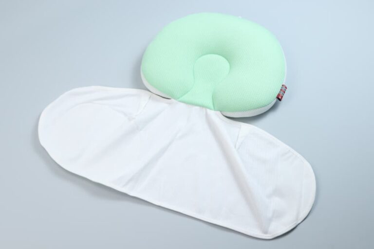 Adjustable Newborn Swaddle Head Shaping Pillow