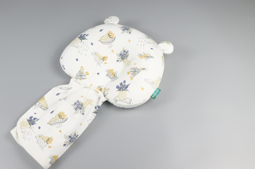 Printed Adjustable Newborn Swaddle Pillow