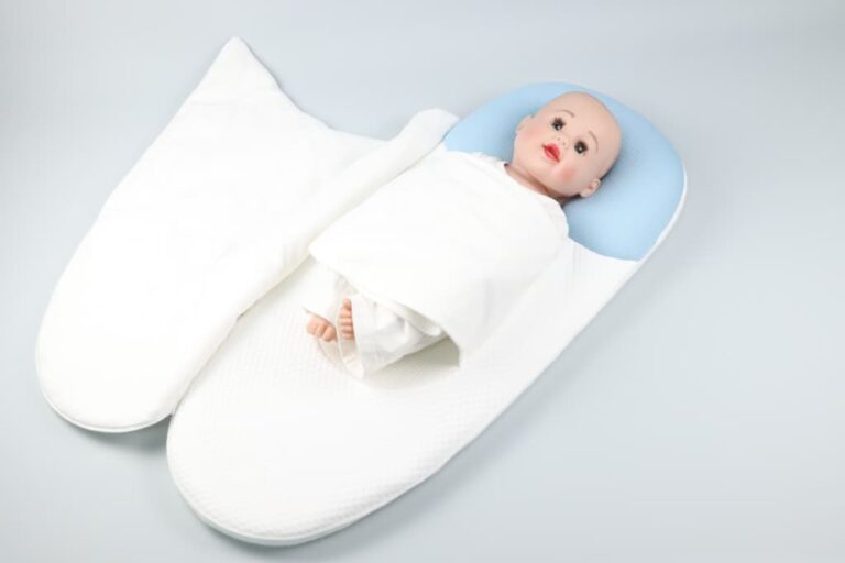 4-in-1 Breathable Newborn Swaddle Carry Pad