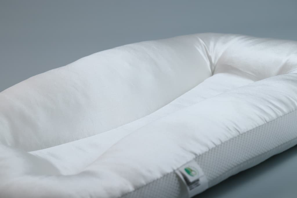 Mulberry Silk Newborn Cocoon Nest