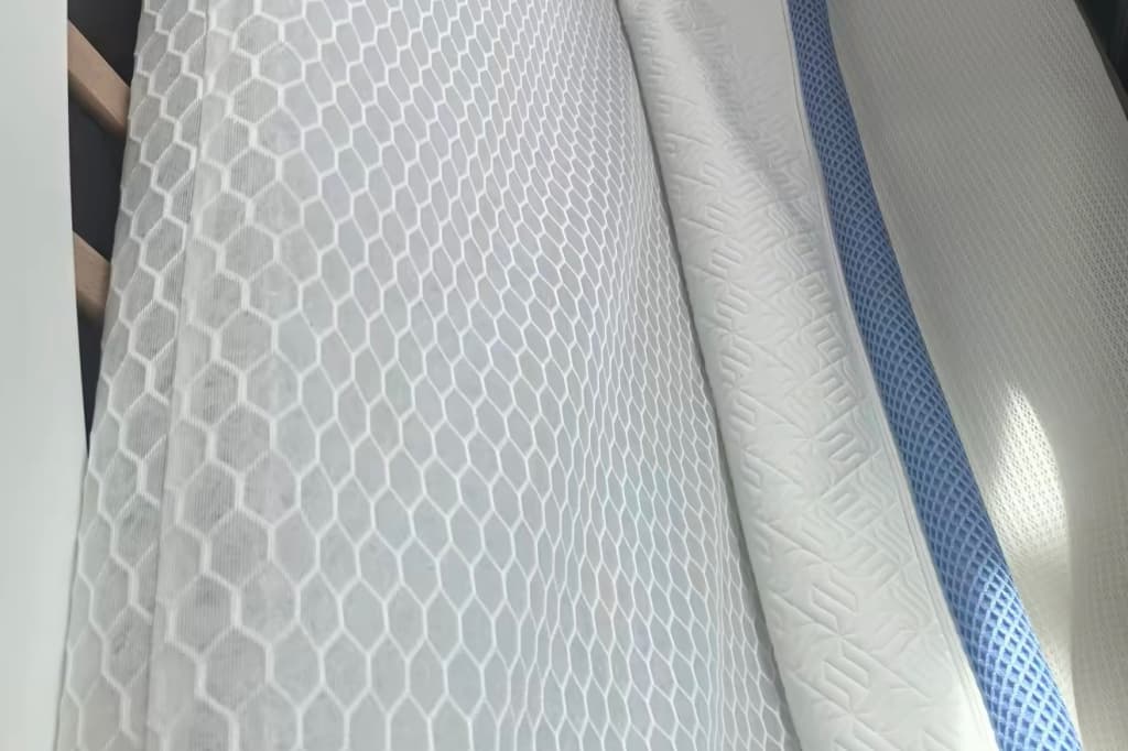 Improving Appearance With Independent Inner Covers