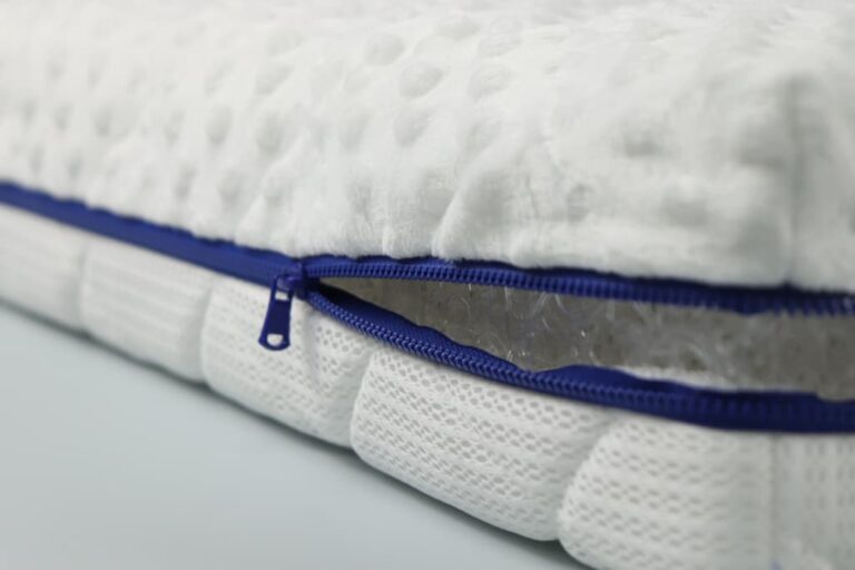 Zipper Construction detail 6