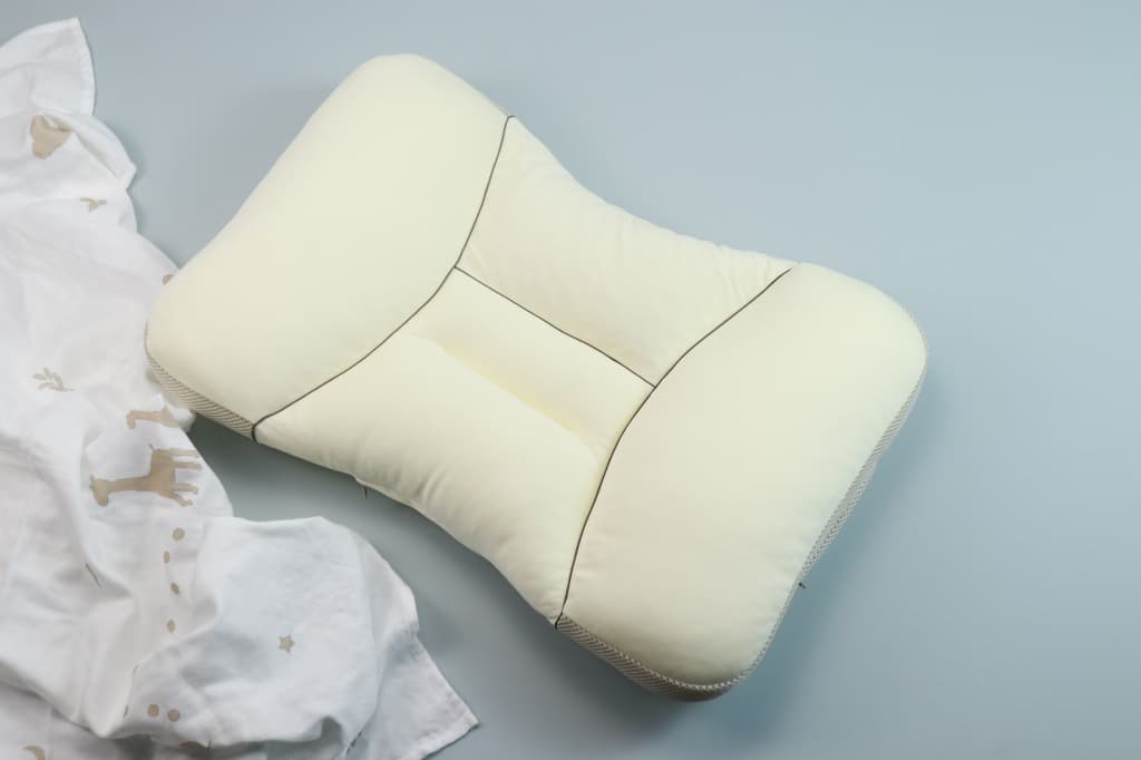 Dual-Height Cervical Support