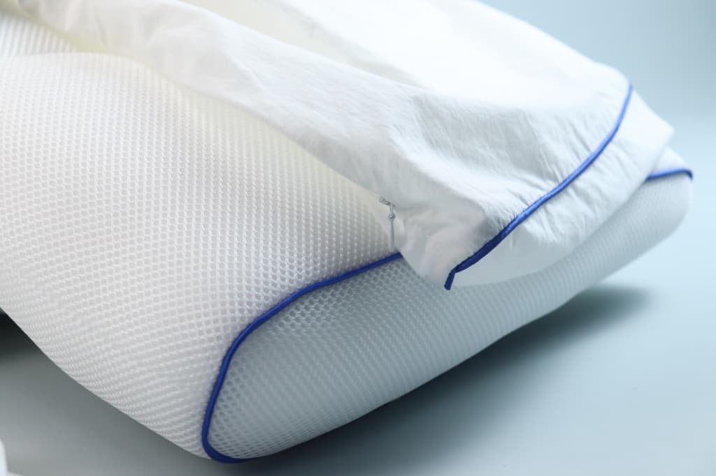 Breathable Machine-Washable Core Cover