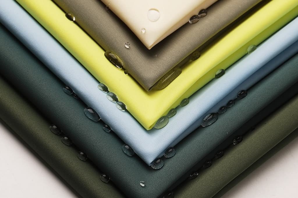 Water-proof Poly 02
